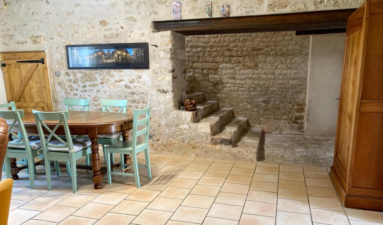 Gite La Bulle Avec Jardin A 15 Min Des Plages Saint-Benoist-sur-Mer Екстериор снимка
